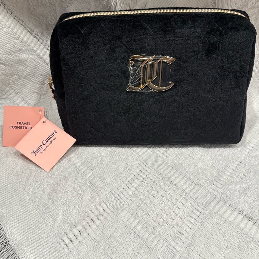 Juicy Couture Black Velvet Travel Cosmetic bag Bag NWT great for all your makeup